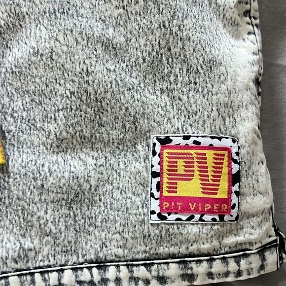 Pit Viper Son of Beach Court Shorts Grey with Pink Laces XS - Picture 3 of 12